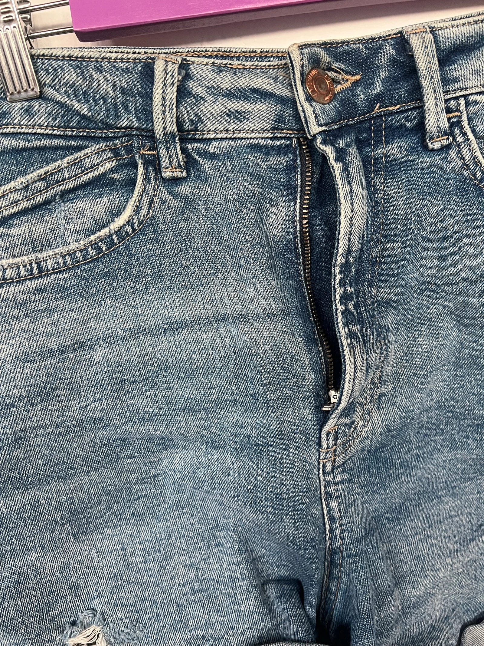 Distressed Short Jeans Stradivarius – photo 2